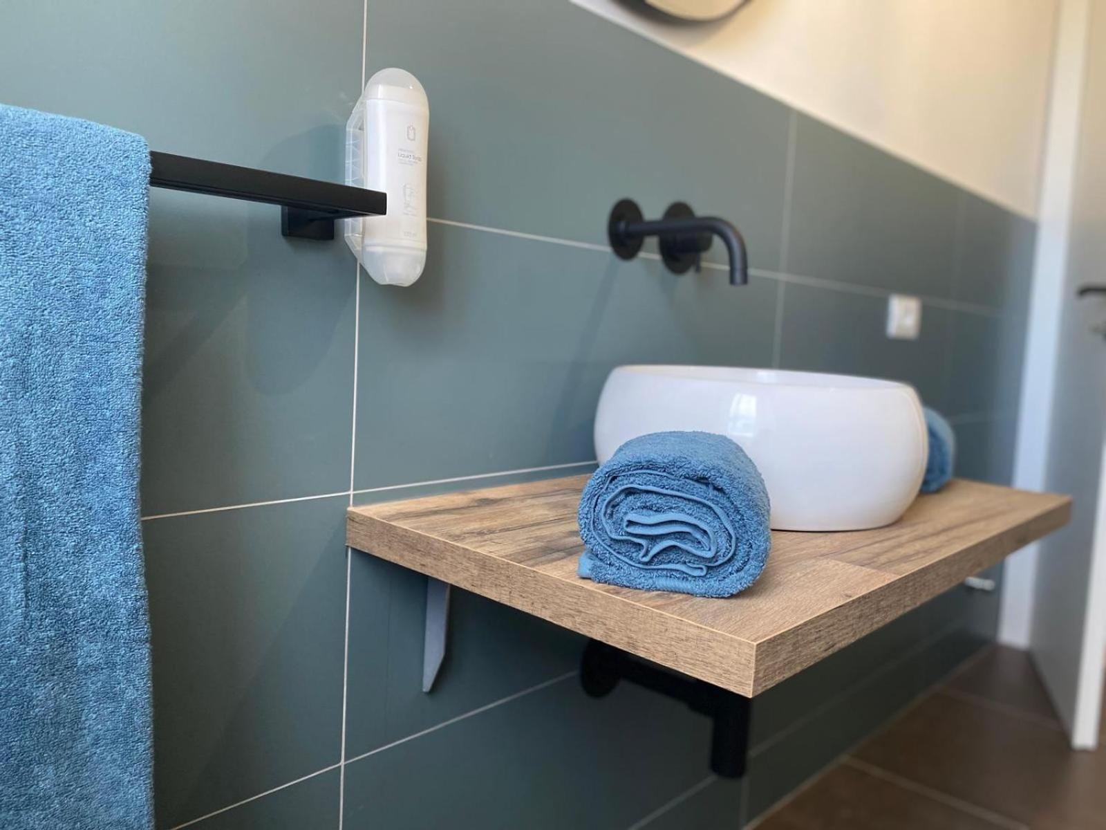 Inn Alba Exteriör bild